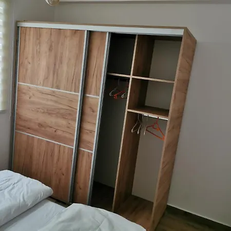 Apartment Iznad Oblaka A1 *